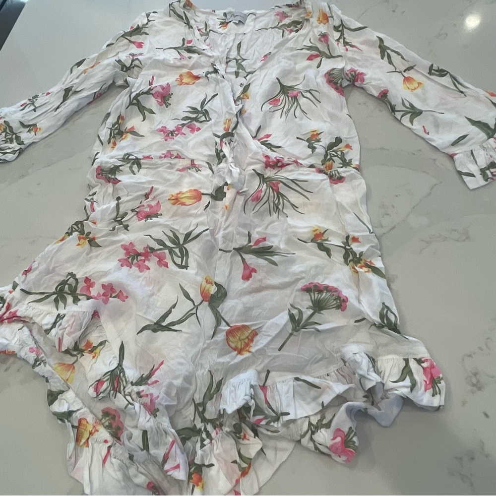 Worn ONCE! Piyama Floral Romper w Elastic Waistband - Picture 2 of 11